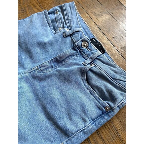 ASOS DESIGN Light Wash Skinny Jeans sz 26 Petite (Actual sz 25w) - Picture 2 of 15